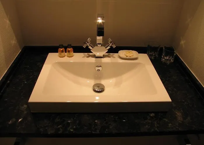 Gartensuite-kamin-sauna-pool-garten * Kampen